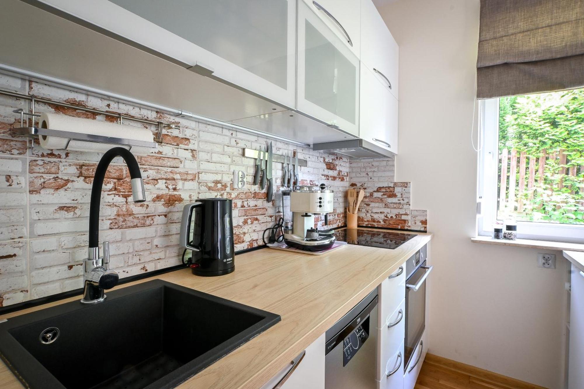 Malinowelove Aircon, 3 Rooms, Parking, Ogrod Краков Экстерьер фото